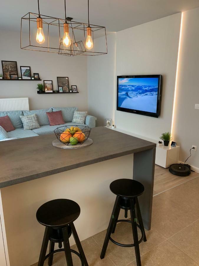 Modern Studio Coresi Apartment Brasov Exterior photo